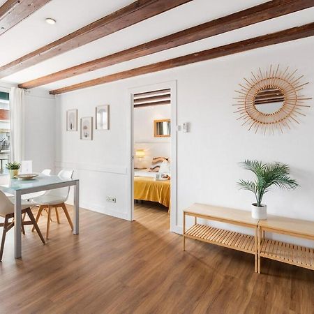 Lodging Apartments Liceu G1 Barcelona Exterior foto