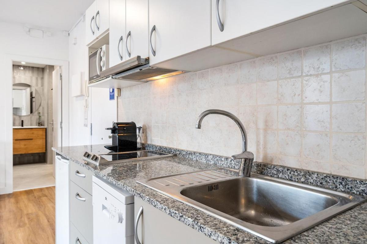 Lodging Apartments Liceu G1 Barcelona Exterior foto